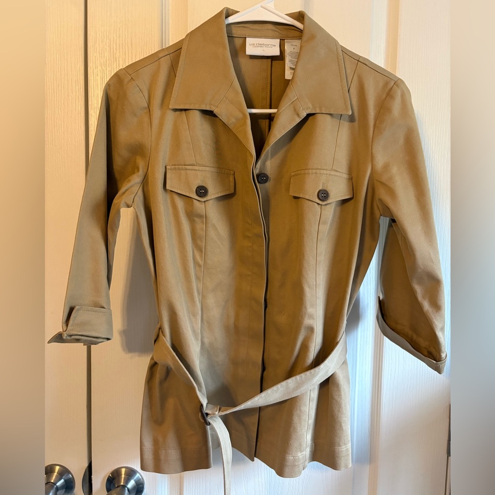 Liz Claiborne Petit Tan Women's Jacket with belt
